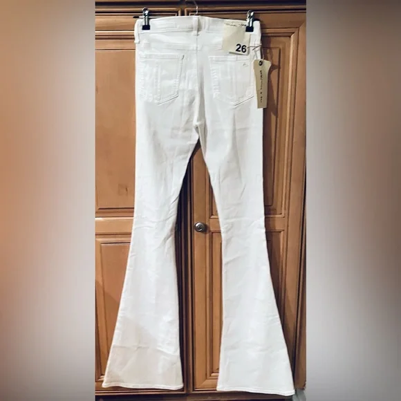 NWT Rag & Bone High Rise Bell Ripped Jeans
